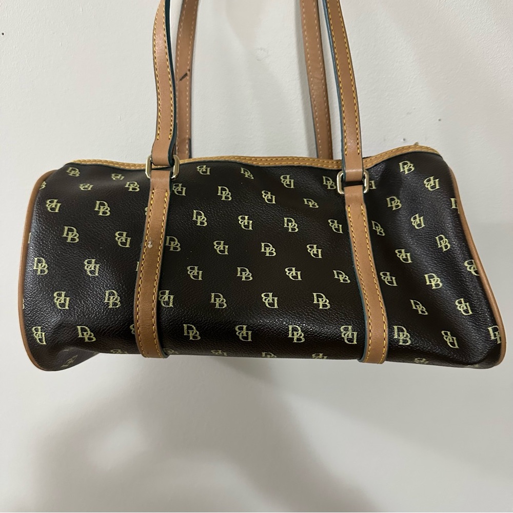 Dooney & Bourke Black And Tan Barrel Bag - image 2
